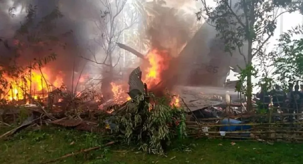 85 kişiyi taşıyan askeri uçak düştü