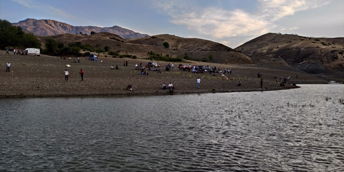 İki çobanın cenazesi gölette bulundu