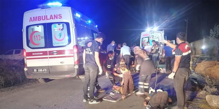 Van'da mültecileri taşıyan minibüs devrildi; en az 12 ölü