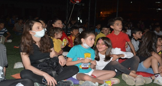 Hakkari'deki çocuk şenliği misket oyun havasıyla sona erdi