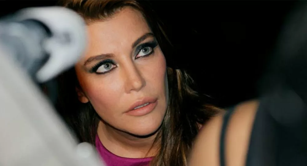 Deniz Akkaya hakkında yakalama kararı