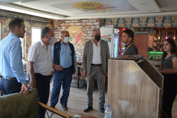 Hakkari’de zabıta tedbirleri elden bırakmıyor