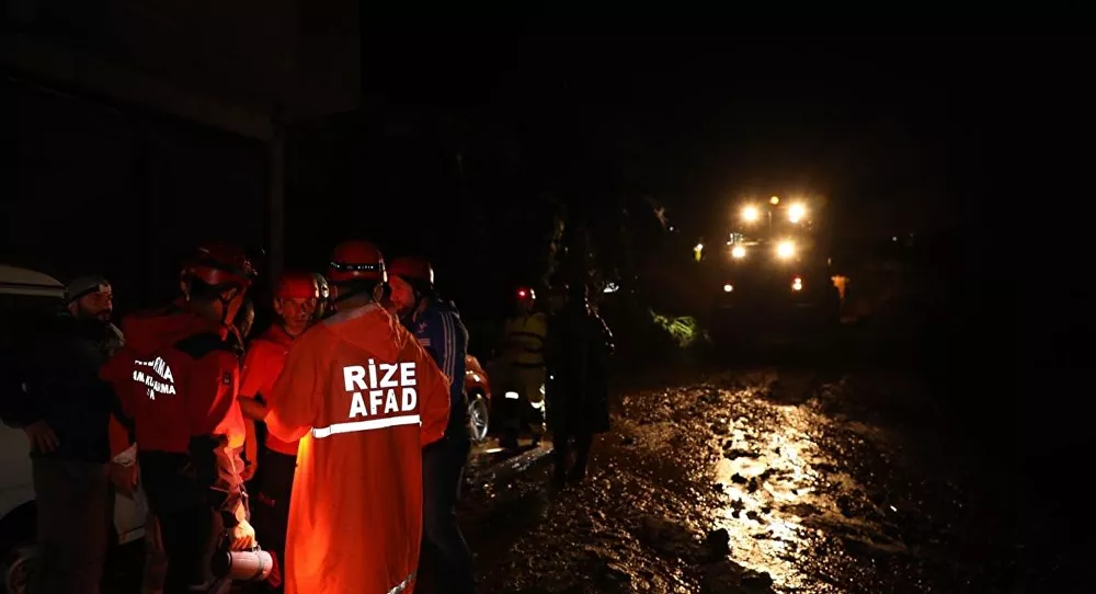 Rize'de sel felaketi!