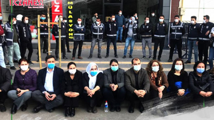 Twitter'da #HDPliyizHerYerdeyiz hashtagı