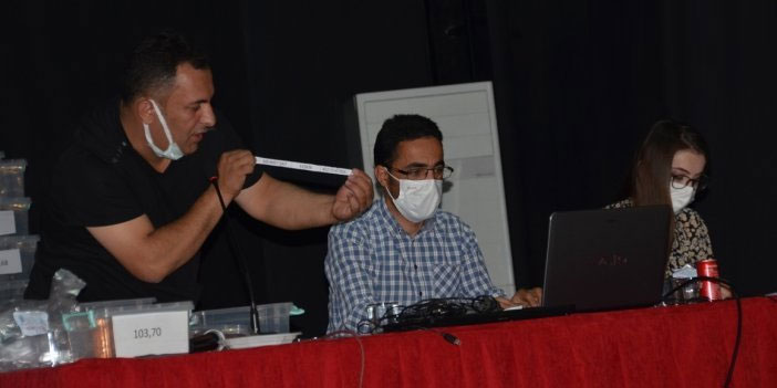 Yüksekova'da 506 TOKİ konutu için kura çekimi yapıldı