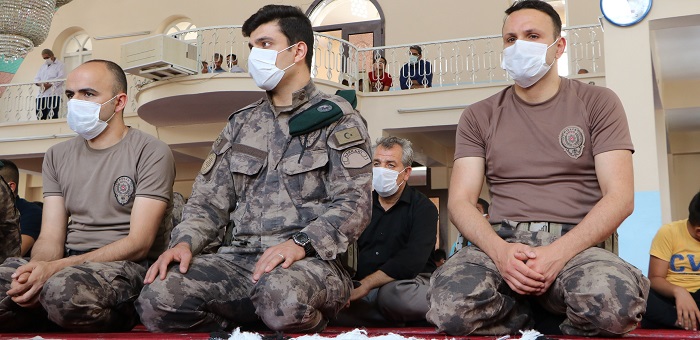 Hakkari'de Şehit olan Emniyet Müdürü Yardımcısı için mevlit okutuldu