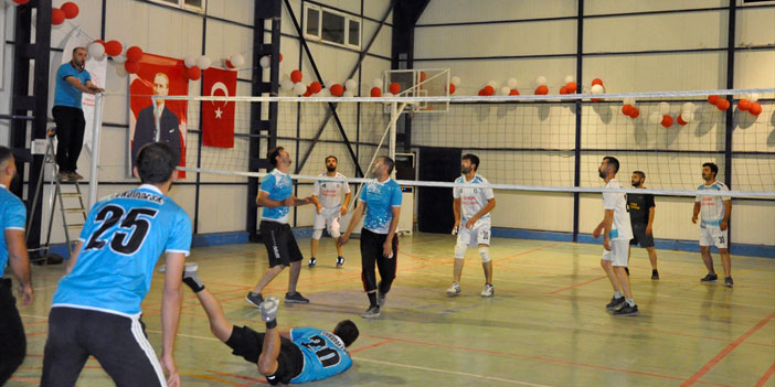 Çukurca'da kurumlar arası spor müsabakaları tamamlandı