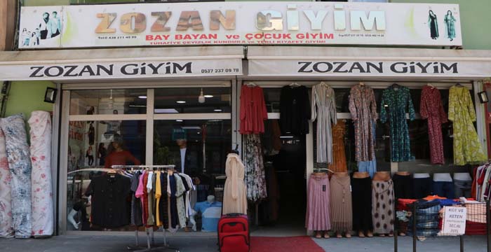 Hakkari Zozan giyimde indirim