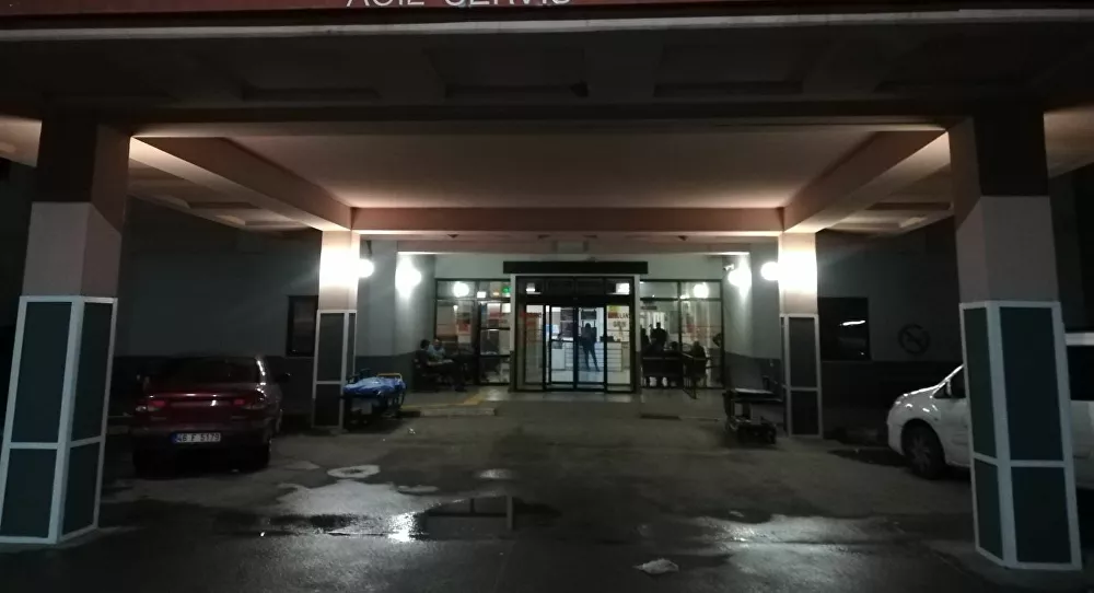 Düğünde tüfekle havaya ateş açılması sonucu 10 kişi yaralandı