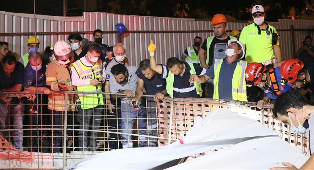 25 metrelik boşluğa düştü