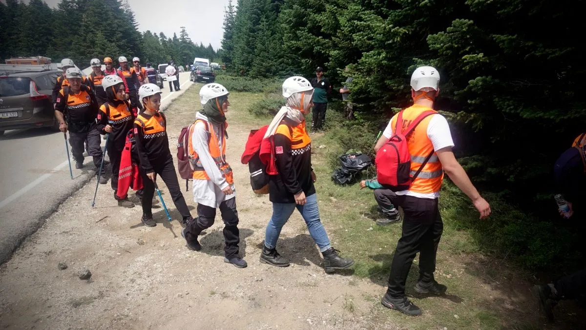 Ormanda kaybolan kadın 53 saat sonra sağ bulundu