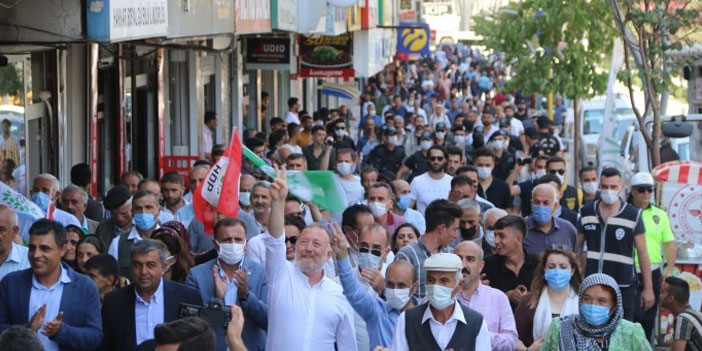 HDP'li Temelli Hakkari'de konuştu