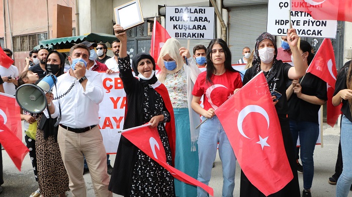 Hakkari'deki evlat nöbeti 13'nci haftasında!