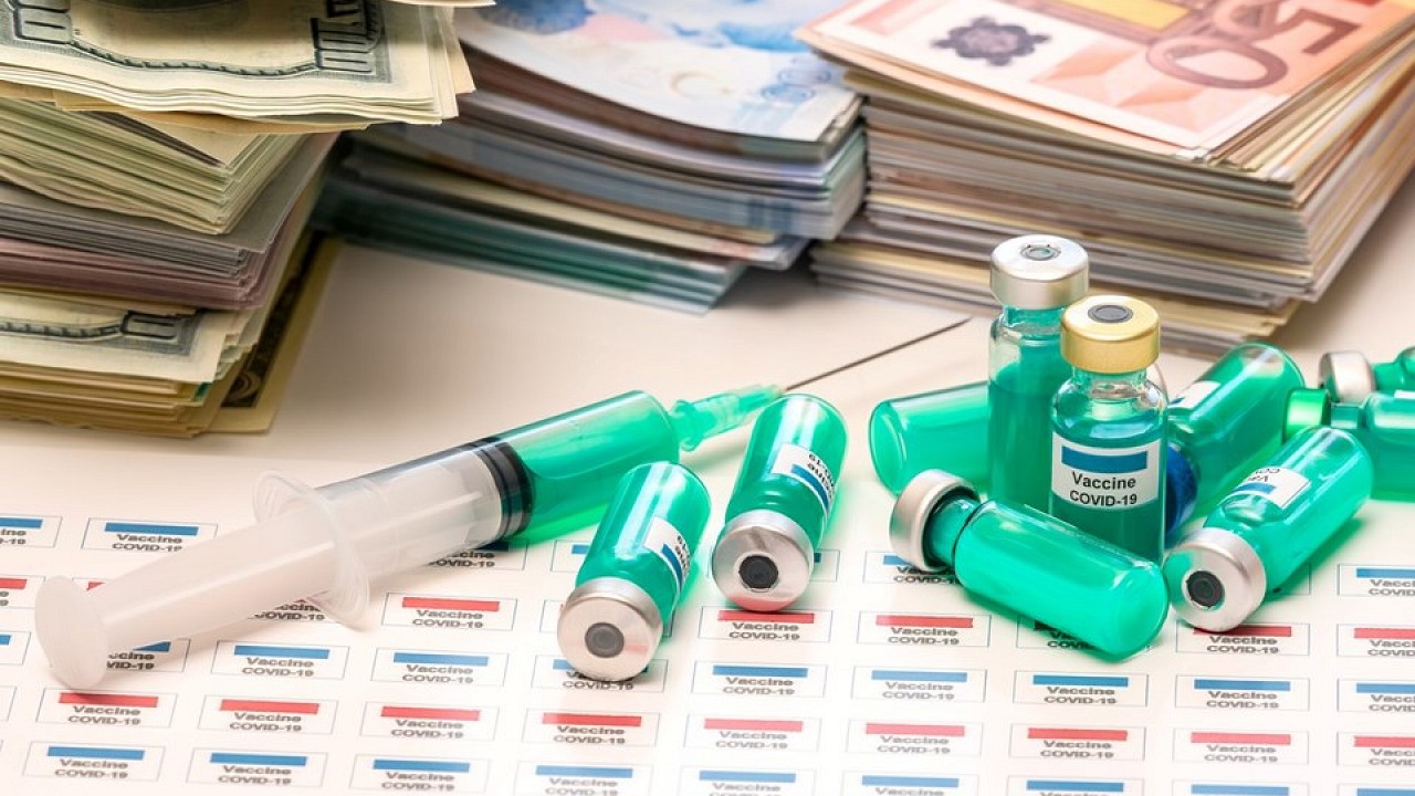 BioNTech ve Moderna AB’ye vereceği aşılara zam yaptı