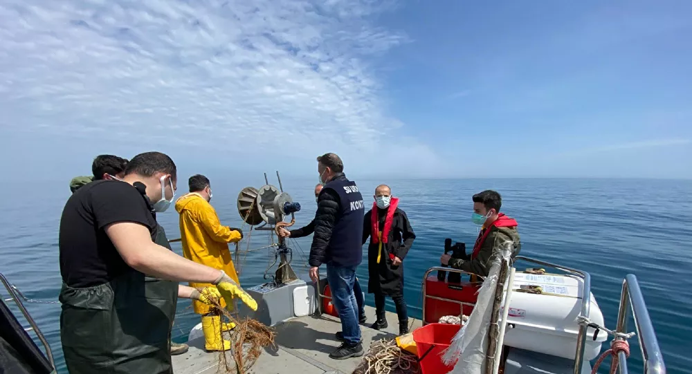 Kovid-19 aşısı olmayan balıkçılara av yasağı