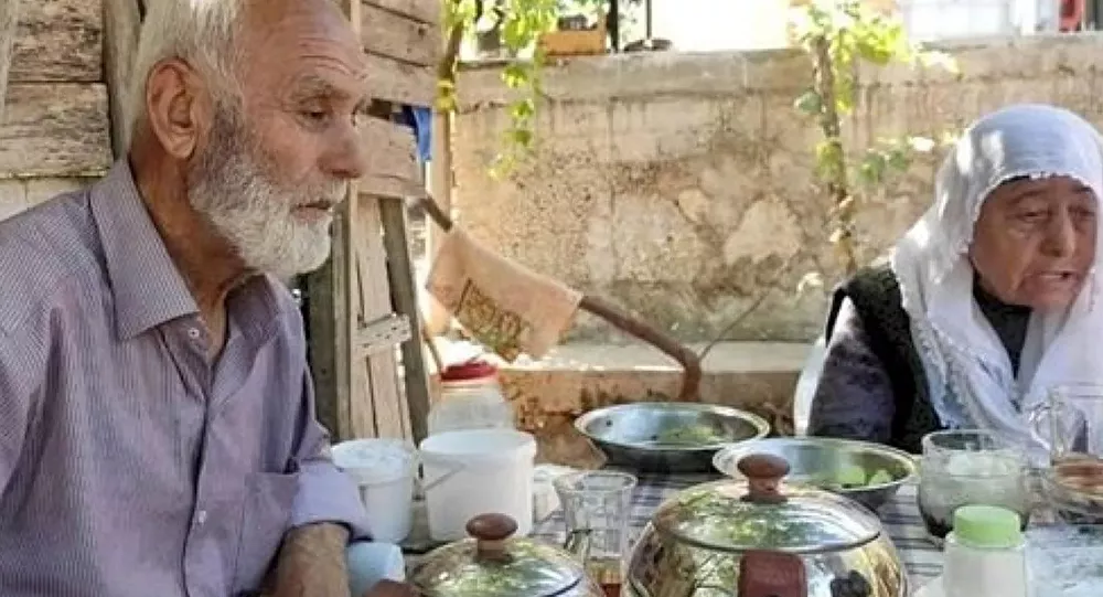 Yaşlı çift, vitamin sanıp yedikleri tarım ilacı nedeniyle hayatını kaybetti