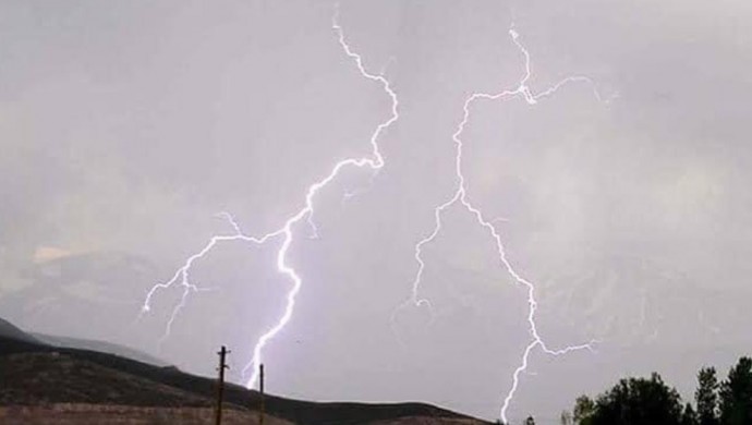 Şırnak'ta şimşek çarptı: 3 yaralı