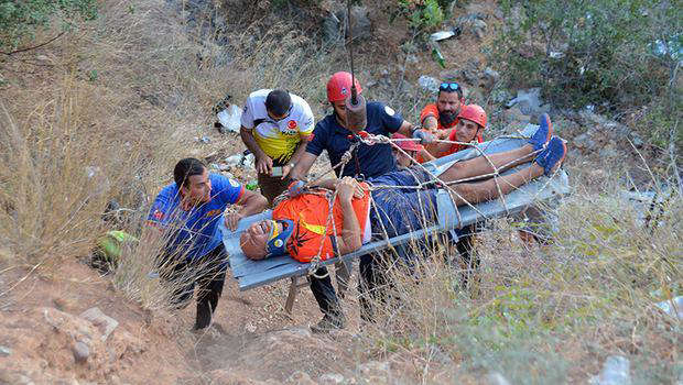 10 metreden düştü