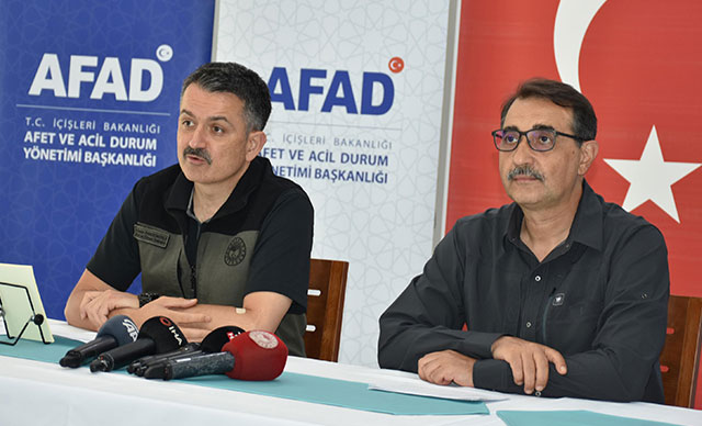 Pakdemirli'den HES çıkışı