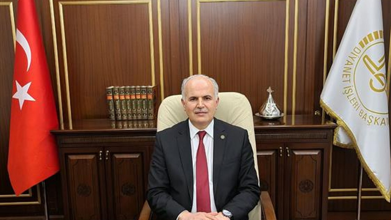 İl Müftüsü camilerde toplanan yardım parasıyla kendisine makam aracı aldırdı