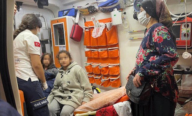 Ormanda kaybolan 2 kız kardeş uyurken bulundu