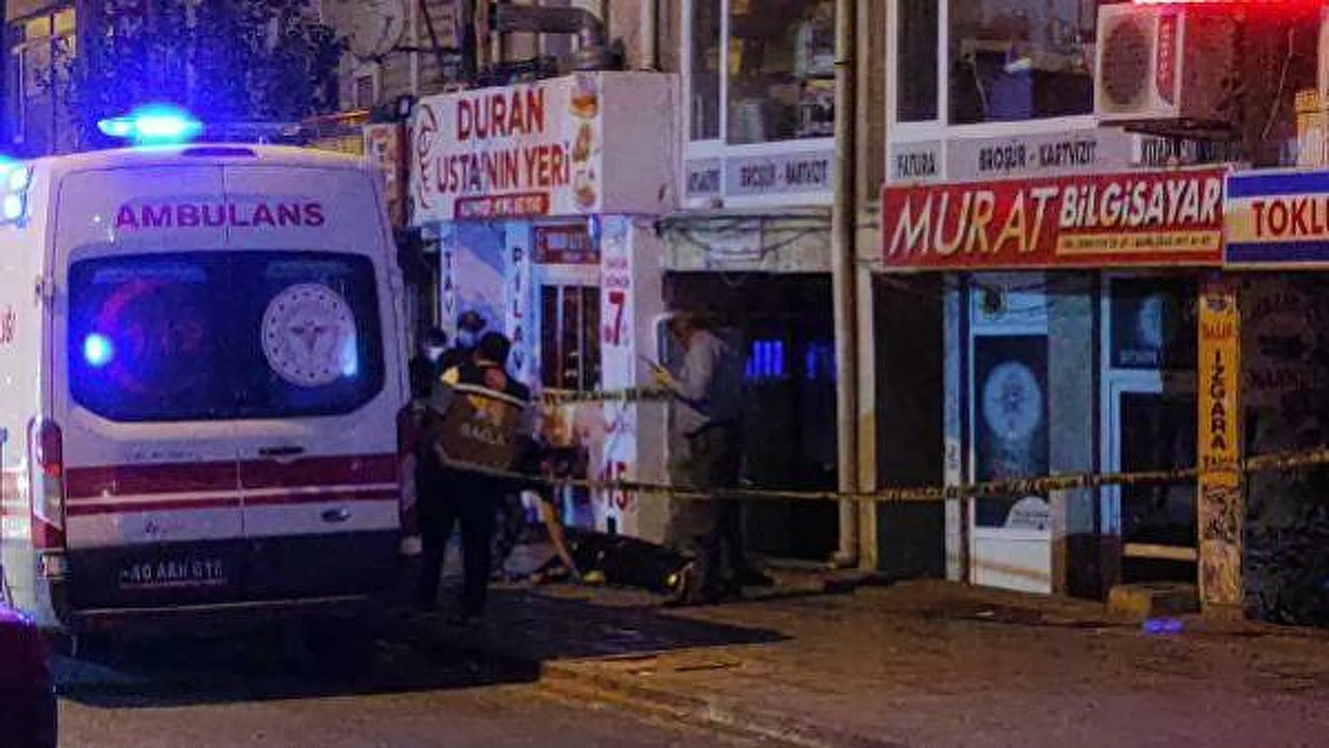 Afgan kadın, bıçaklanarak öldürüldü