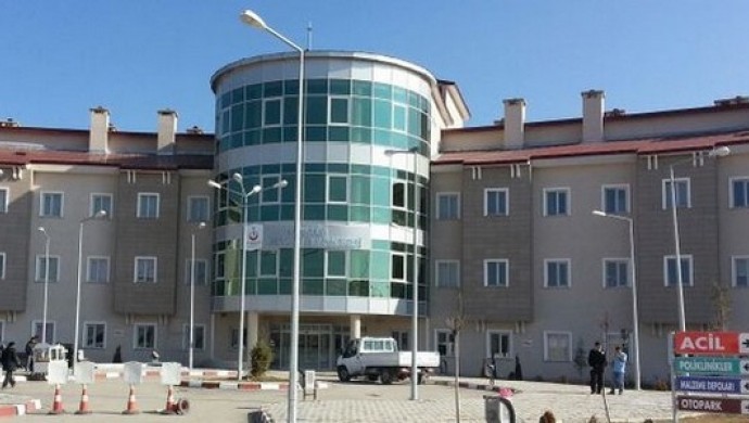 Evde parlama: 1 ölü, 4 yaralı