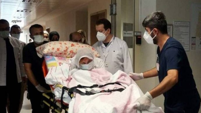 108 yaşındaki kadın koronavirüsü yendi