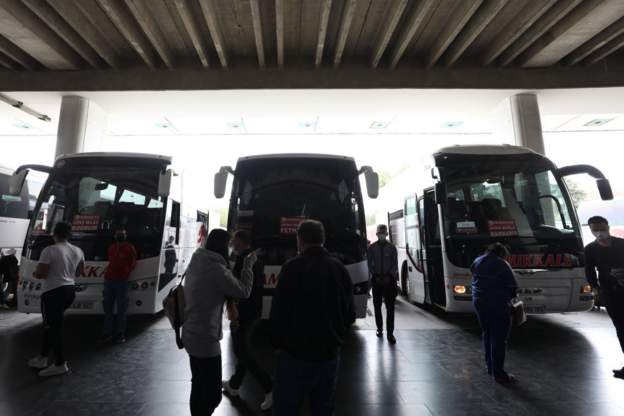 18 yaşından küçüklere bilet satışı yasak