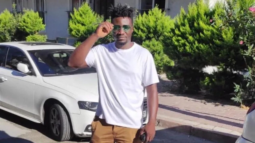 Bozuk çıkan telefonu iade etmek isteyen Togolu öldürüldü