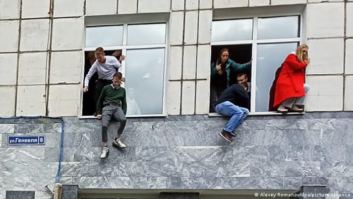 Rusya'da üniversiteye silahlı saldırı: 8 ölü