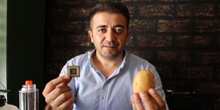 Elektronik atıklardan, patates kullanarak evlerinde günde 1 gram altın elde ediyorlar