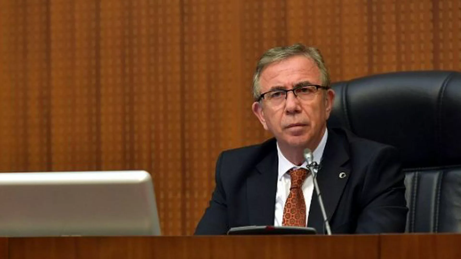 Mansur Yavaş: 728 öğrenciyi iki günde yurtlarımıza yerleştirdik