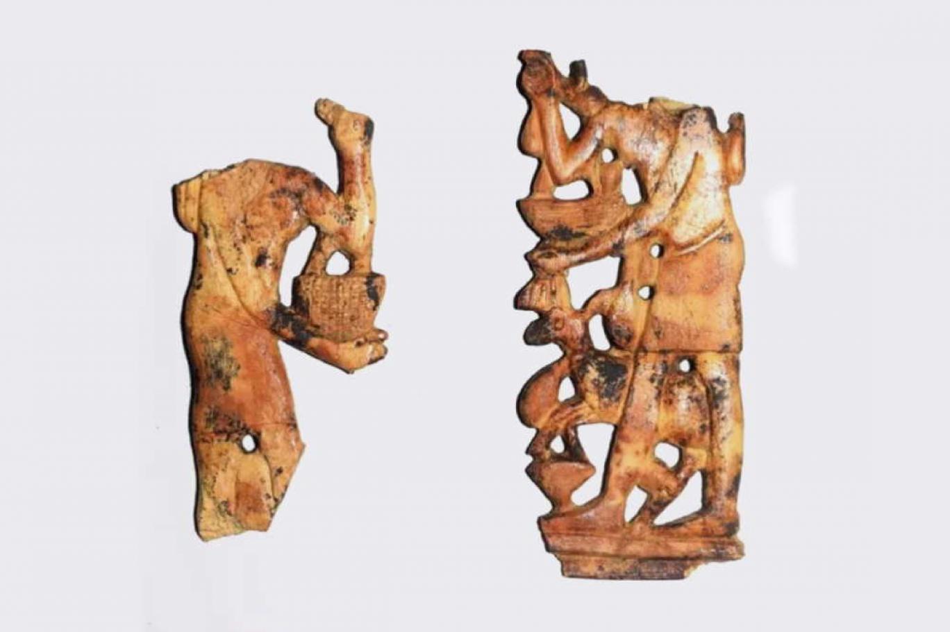 Firavunlar Tapınağı'ndaki ritüellerde kullanılmış antik eserler gün yüzüne çıkarıldı