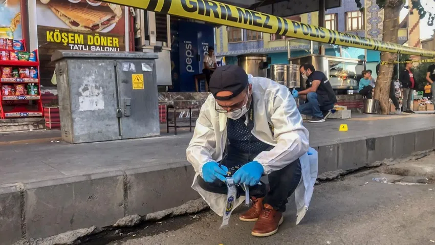 Asansöre binme sırası kavgası: 1 kişi silahla yaralandı