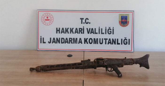 Derecik'te mühimmat ele geçirildi