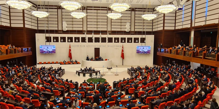 TBMM olası seçim tartışmalarıyla açıldı