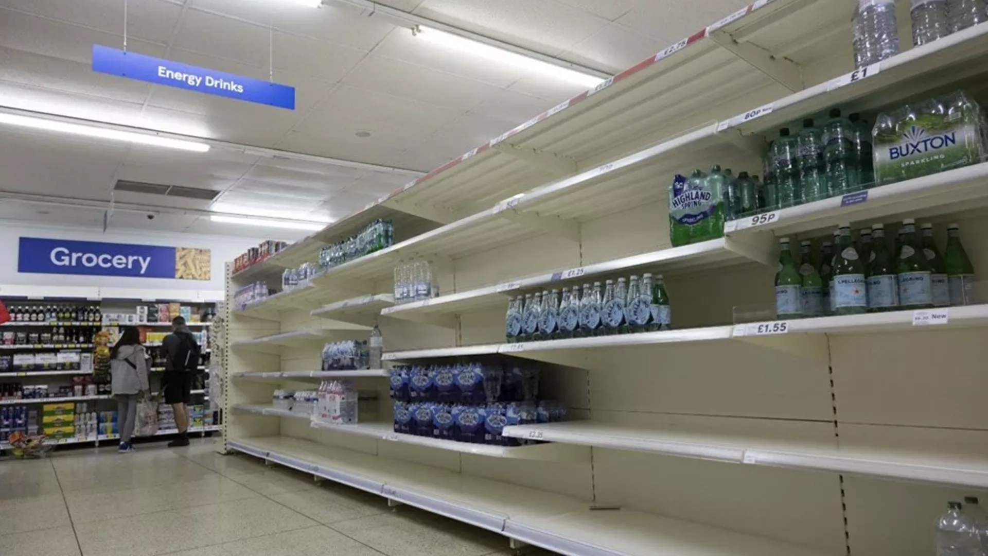 İngiltere'de tedarik sıkıntısı sürüyor: Raflar boşaldı