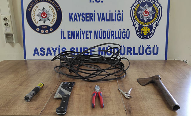 100 bin TL değerinde kablo çaldı tutuklandı