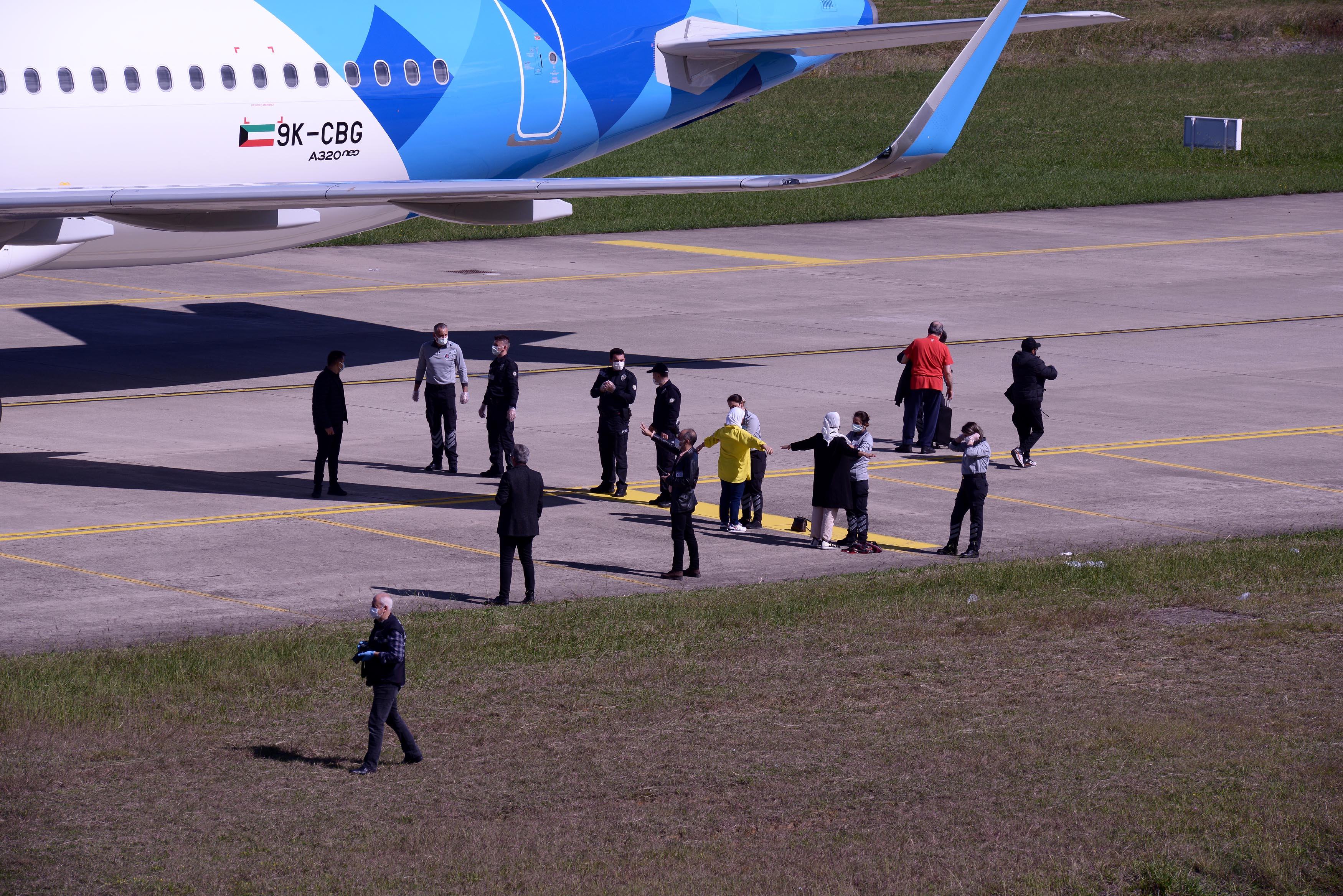 Kuveyt'ten kalkan uçak, bomba ihbarıyla Trabzon Havalimanı’na acil iniş yaptı