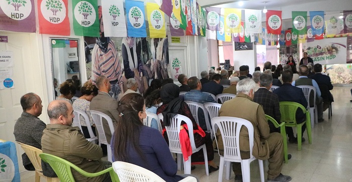 Hakkari HDP’den kutlama etkinliği