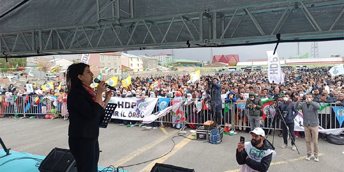 Buldan 'Demokrasiye çağrı' mitinginde konuştu
