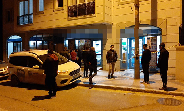 Marketi soyan şüpheli, kilitli kapının camını kırarak kaçtı