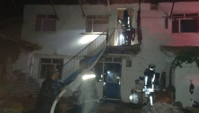 Çocuğunun alevlerin arasında kaldığını düşünen baba yangında hayatını kaybetti