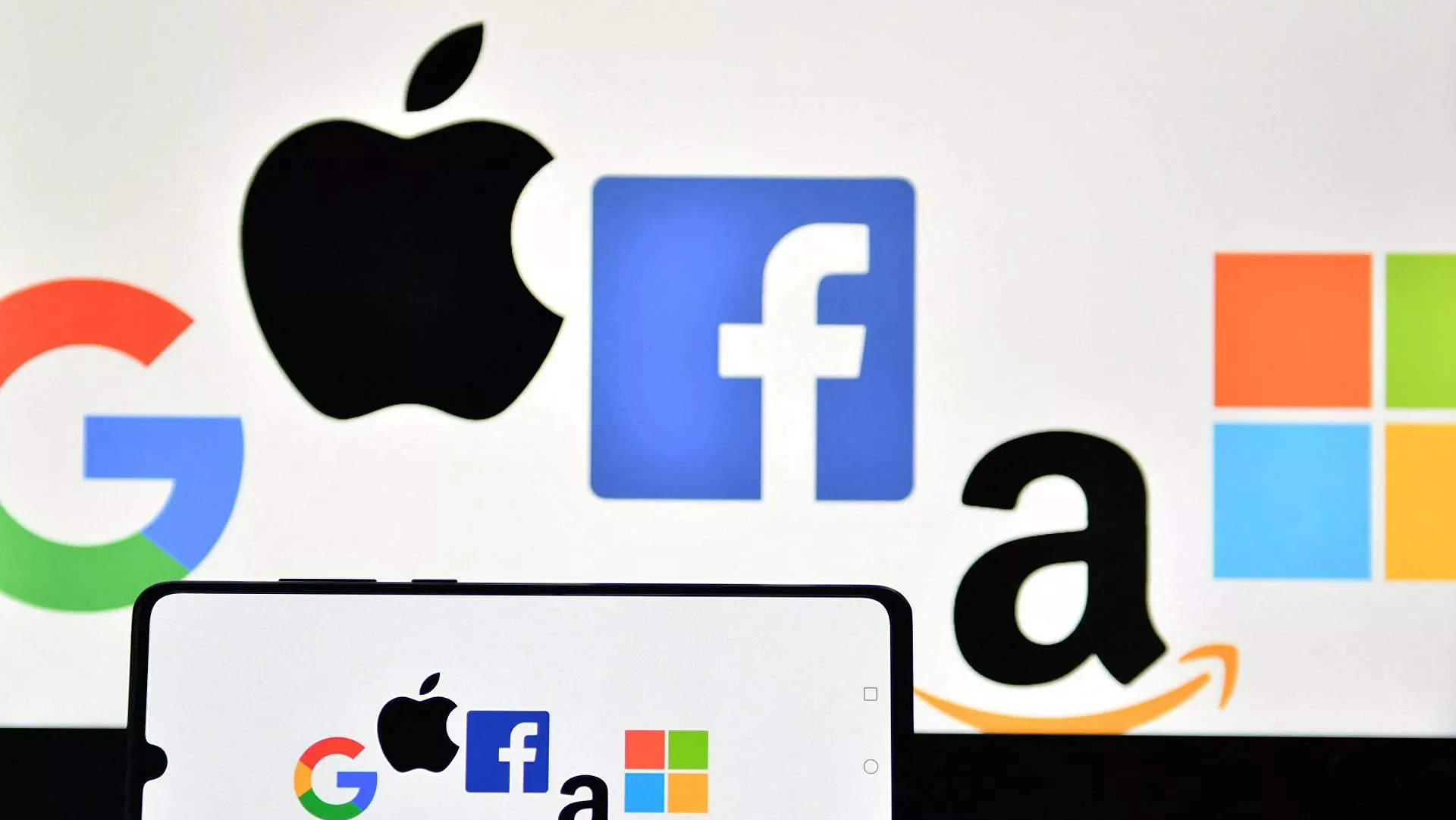 ABD'li teknoloji şirketleri gelirlerini artırdı