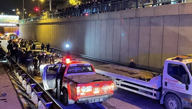 7 araç zincirleme kazaya karıştı: 10 yaralı