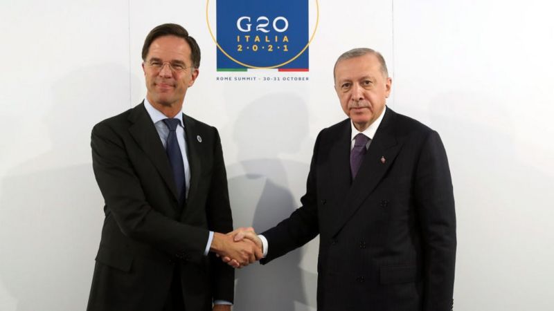 Rutte: Uyarılarımız sürecek