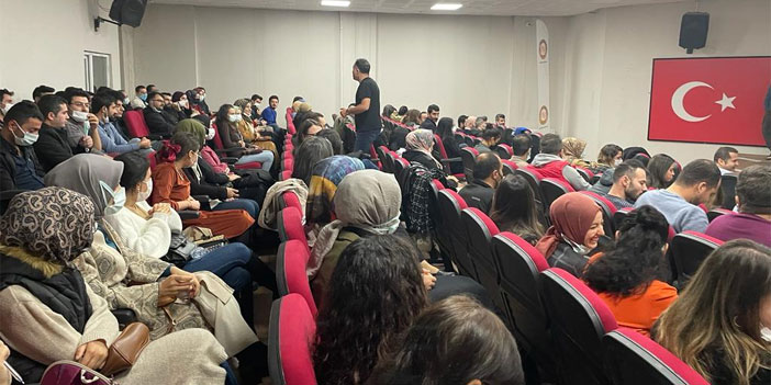 Çukurca'da öğretmenlere meslek içi eğitim semineri