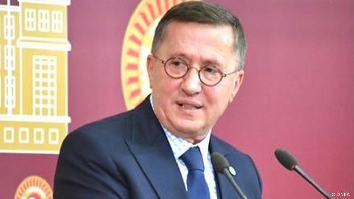 Türkkan istifa etti