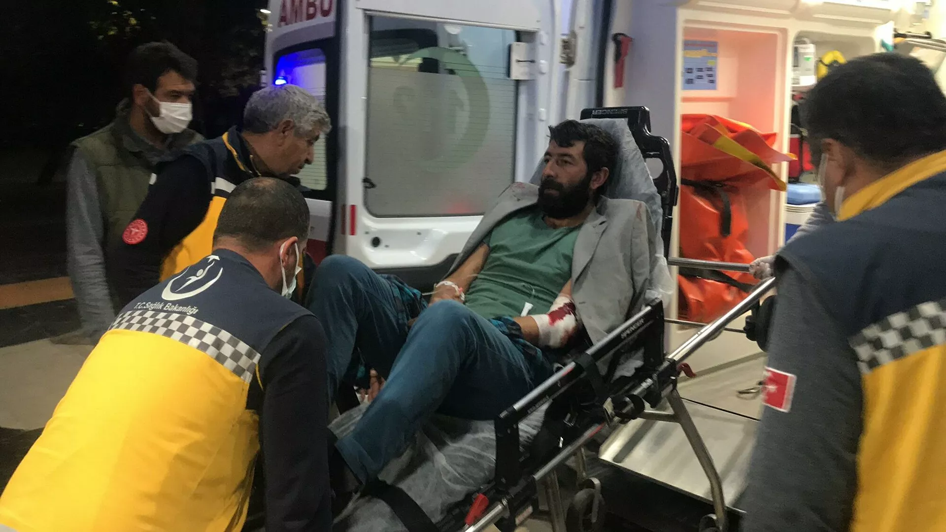 Domuz vurmak isteyen çoban kendini yaraladı